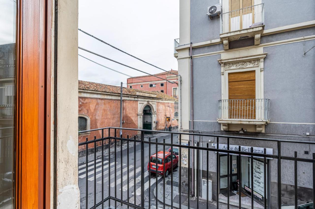 Catania Central And Comfy Apartments Exterior foto